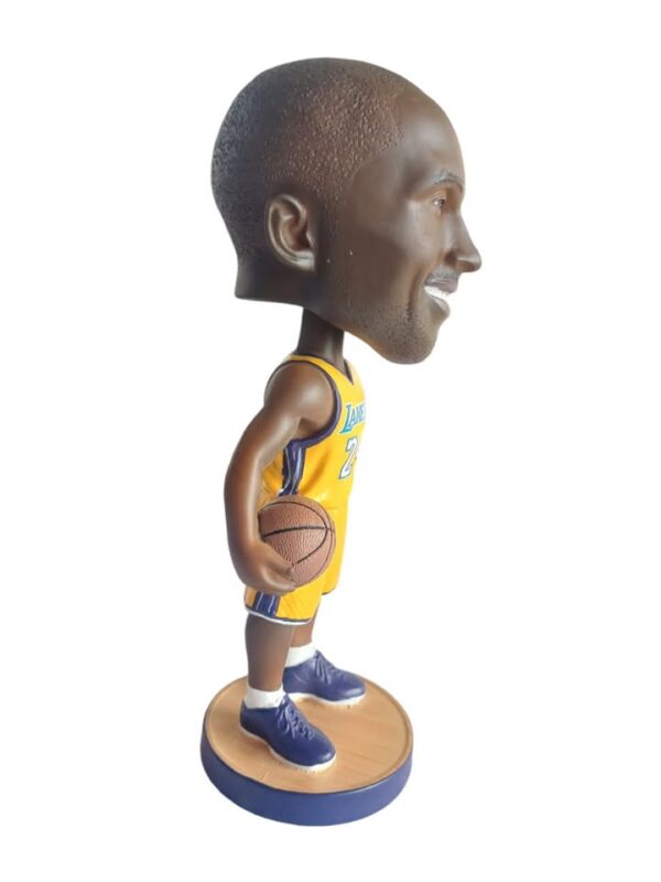 Kobe Legend – Figura Bobblehead de Colección - Image 2