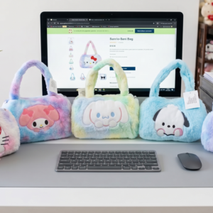 🎀 Bolsitos Peluditos Sanrio 🧸✨ Suaves, tiernos y llenos de estilo 💖