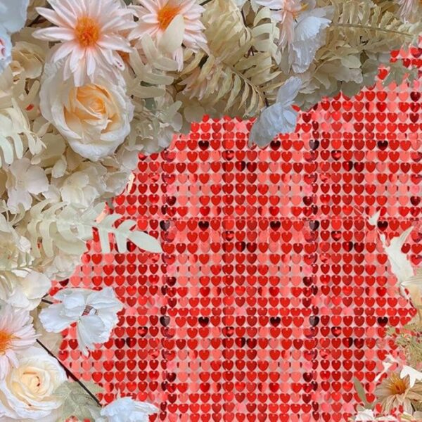 ❤️✨ Panel  Decorativo de Corazones Rojos – ¡Brilla el Amor en Cada Rincón! ✨ - Image 4