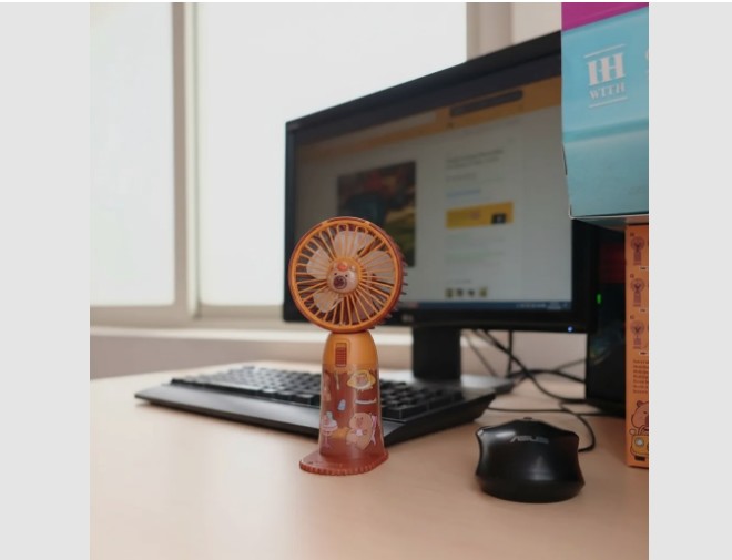 🌬️ Mini Ventilador Portátil Capi Color Café 🐻