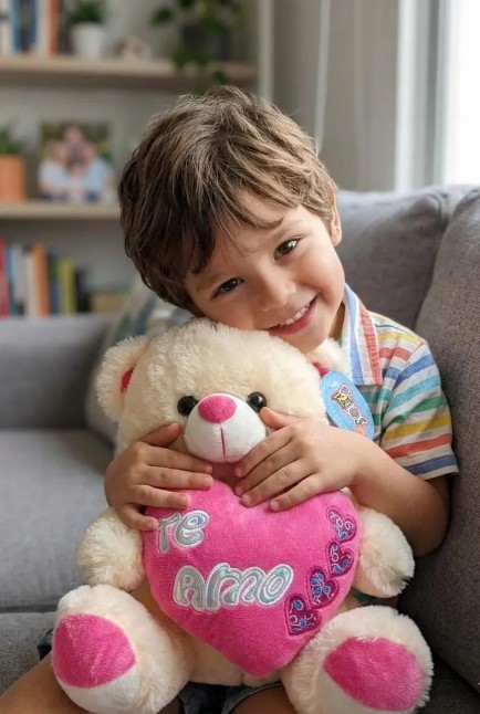 Peluche Oso Suave Y Tierno Con Corazón - Image 3
