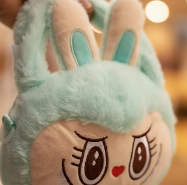 Bolso Cartera De Peluche En Diferentes Colores - Image 8