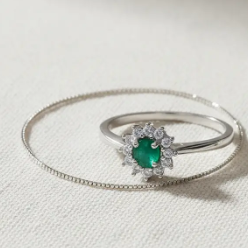 💍☀️ Anillo Sol de Esmeralda Cajuluxe Plata 925 Con Esmeralda✨💚
