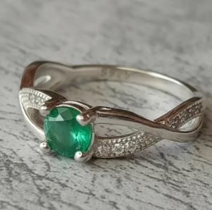 💍✨ Anillo Doble Destello Cajuluxe Plata 925 Con Esmeralda💚
