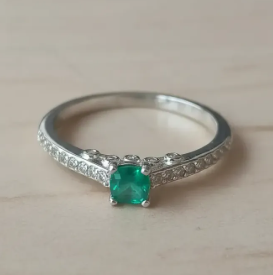 💍✨ Anillo Destello Esmeralda Cajuluxe Plata 925 Con Esmeralda💚