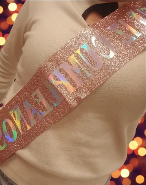 👑🎉 Banda y Diadema Feliz Cumpleaños Para Mujer Oro Rosa🎂✨ - Image 3