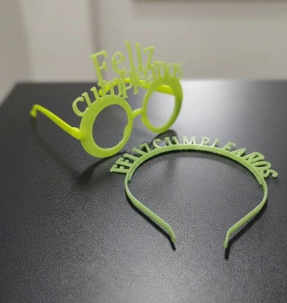 👑🕶️ Gafas y Corona Feliz Cumpleaños En Neón Verde🎉✨ - Image 3