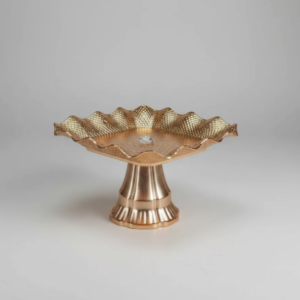 ✨🍬 Bandeja Dulcera Decorativa Cuadrada Ondulada Con Base Oro Rosa🍫🏡
