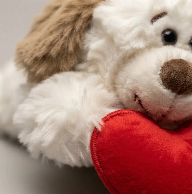 🐶❤️ PELUCHE PERRO ACOSTADO CON CORAZÓN ROJO Cafe Blanco❤️🐶 - Image 4
