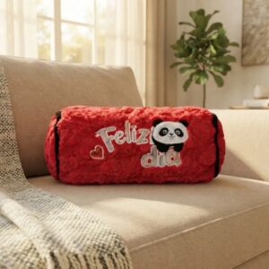 ❤️🐼 Cojín Cilíndrico Rojo Decorativo Con Mensajes Bordados Feliz Dia🧸✨